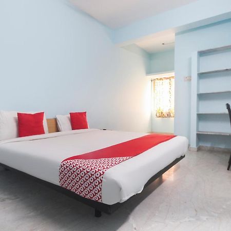 Oyo Flagship 48158 Ss Towers Hotel Podanur Esterno foto