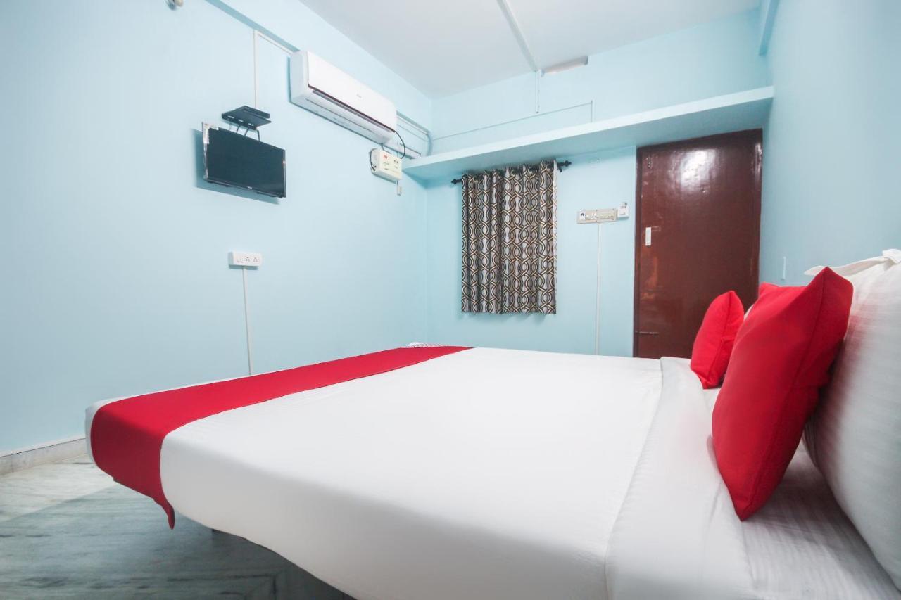 Oyo Flagship 48158 Ss Towers Hotel Podanur Esterno foto