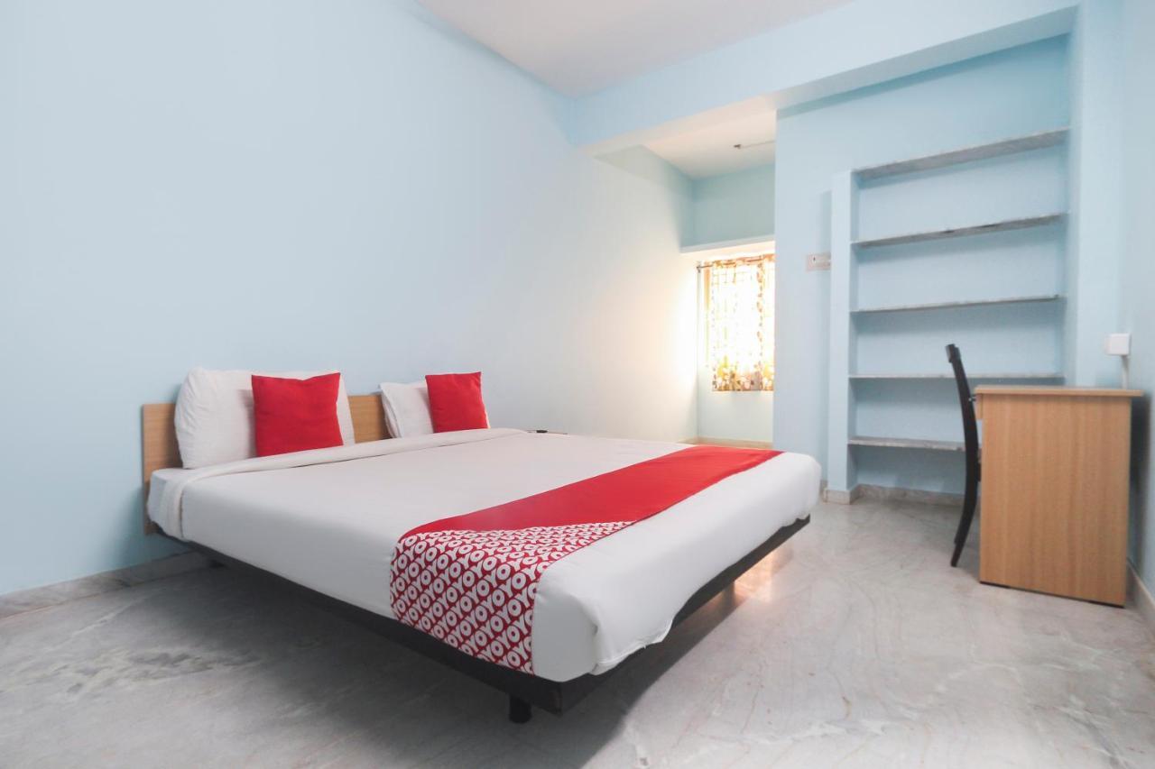 Oyo Flagship 48158 Ss Towers Hotel Podanur Esterno foto