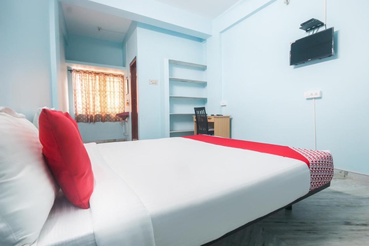 Oyo Flagship 48158 Ss Towers Hotel Podanur Esterno foto