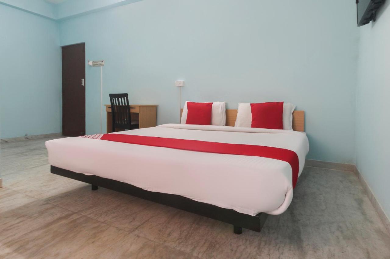 Oyo Flagship 48158 Ss Towers Hotel Podanur Esterno foto