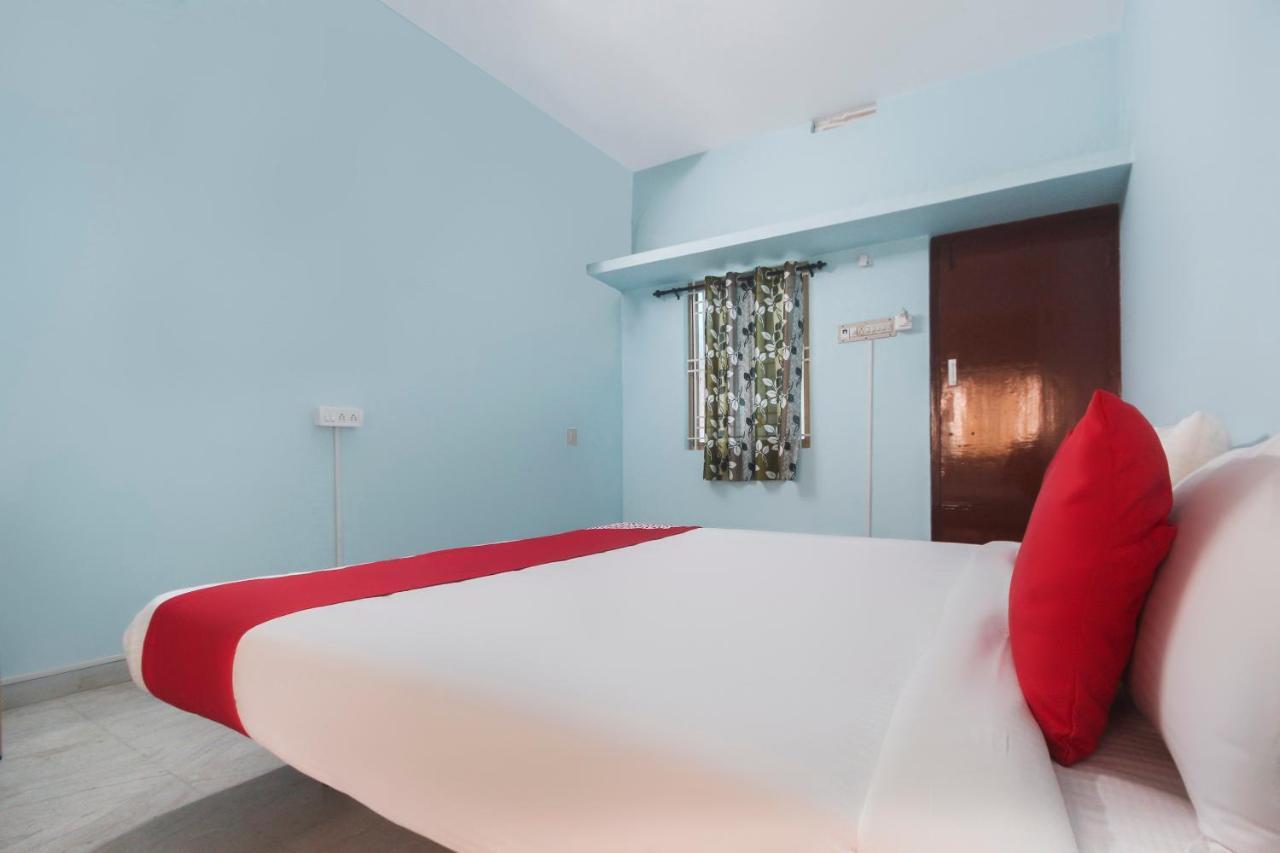 Oyo Flagship 48158 Ss Towers Hotel Podanur Esterno foto