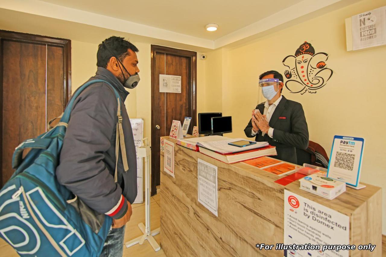 Oyo Flagship 48158 Ss Towers Hotel Podanur Esterno foto